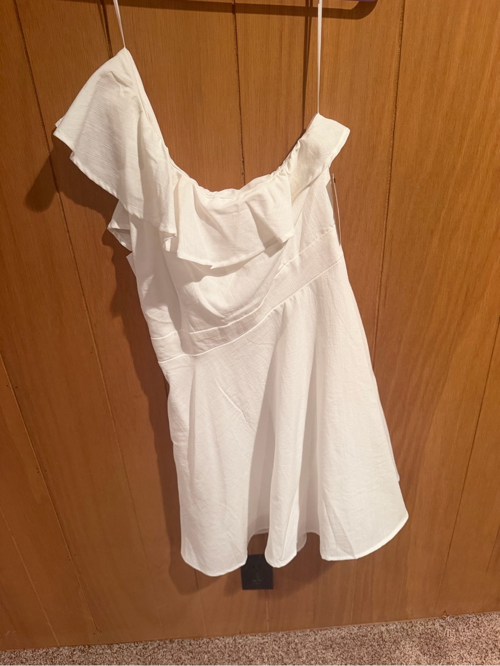 Francesca's Collections White One-Shoulder Ruffle Mini Dress